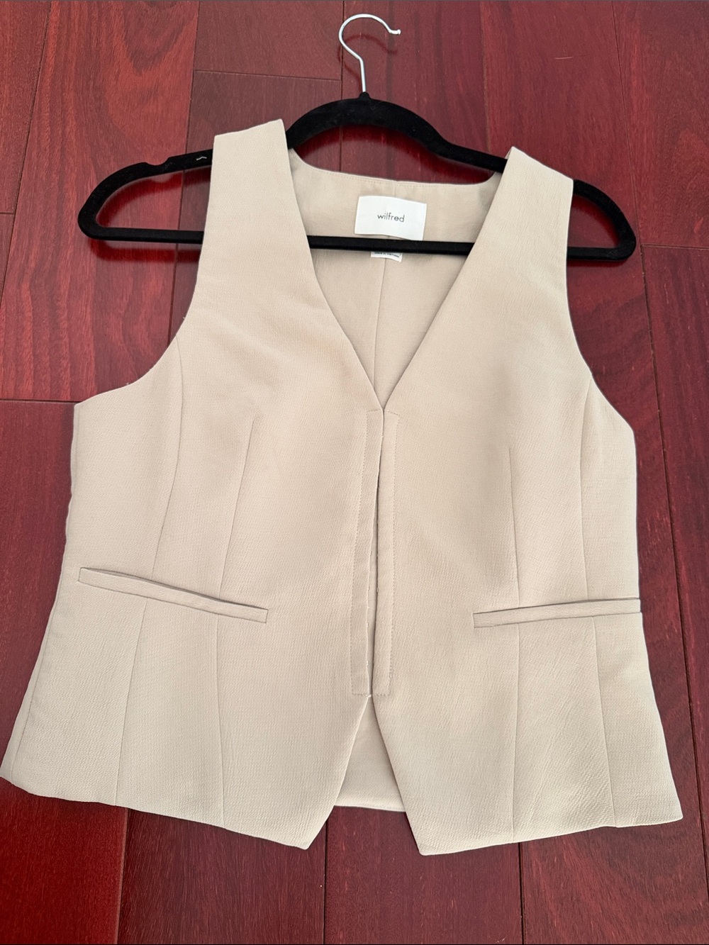 Wilfred Beige Tailored V-Neck Vest (8)